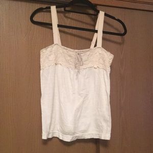 Lace-detailed cotton top